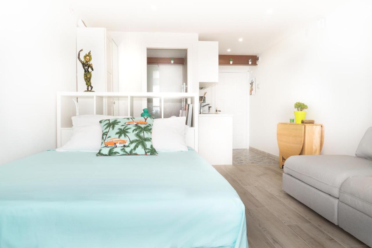 Les Couchers De Soleil A Empuriabrava Exterior photo